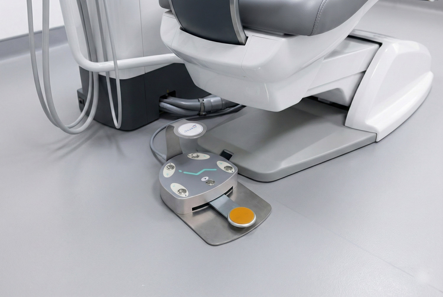 Pédale fauteuils dentaires