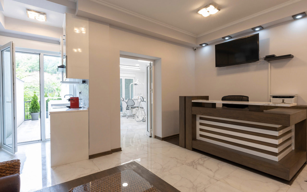 Accueil chaleureux d'un cabinet dentaire